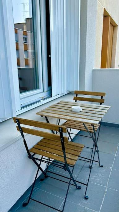 Beau Studio Cosy Et Calme - Face A La Gare De Rosny-Sous-Bois - 20Mn De Paris Et Disneyland Exteriör bild